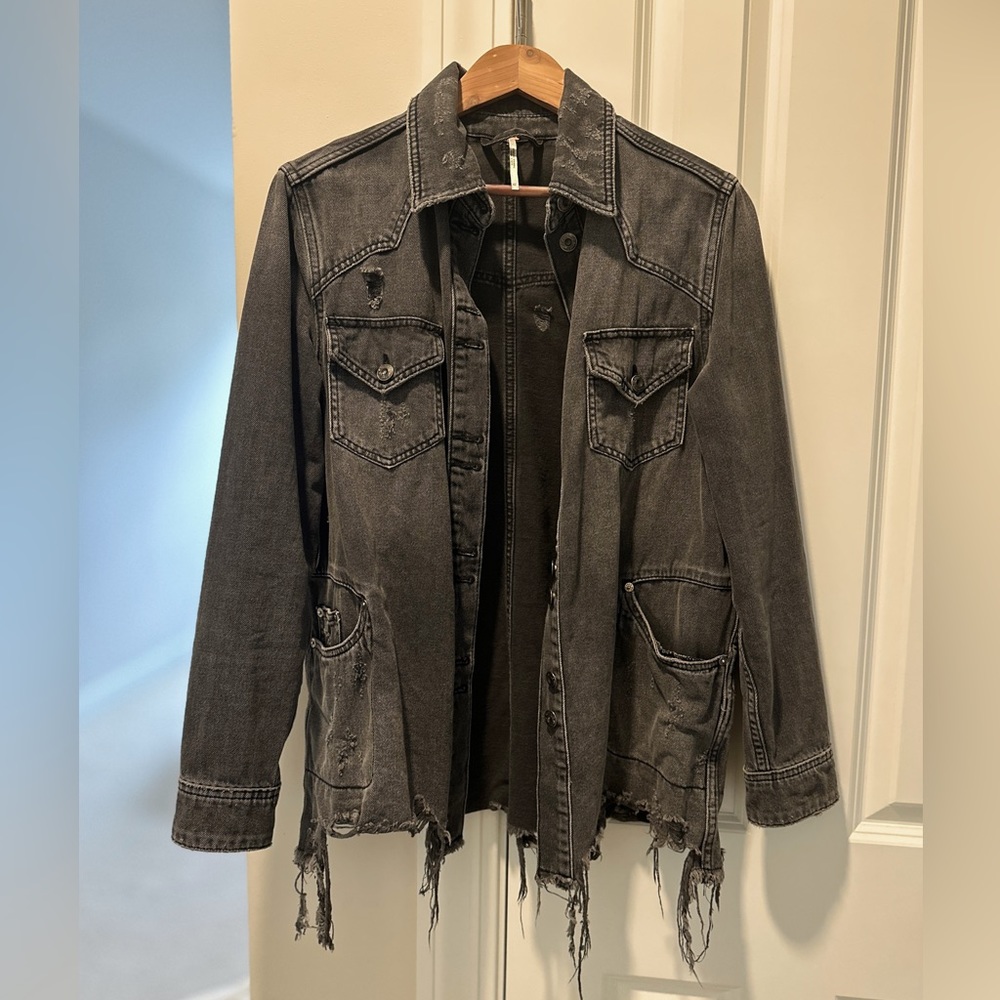 FREE PEOPLE Distressed Denim Jacket